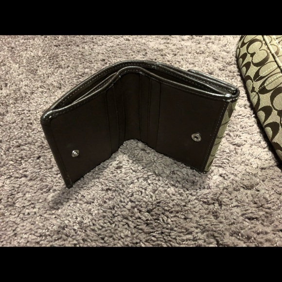 Coach Natural Brown “C” design Purse & Wallet - Picture 5 of 5